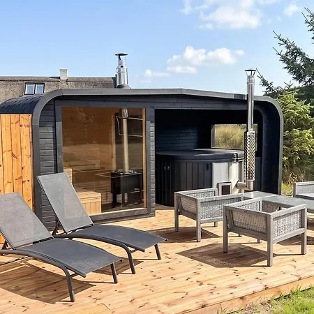 5 Star In Blåvand